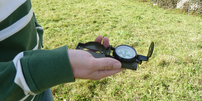 Kompass, ein Werkzeug des Rutengängers