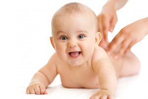 Ostheopathie beim Baby wirkt