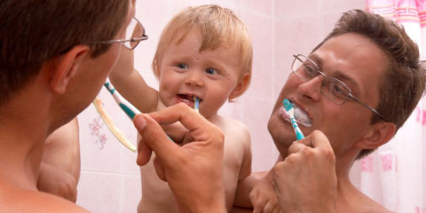 Gute Zahnpflege ist entscheidend! Fluor in der Zahnpasta auch?
